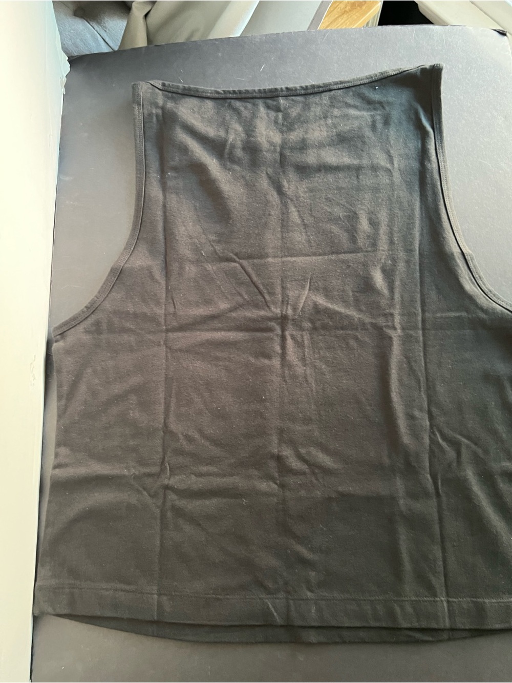 Urban Outfitters Black Graphic Tank Top - Picture 3 of 3